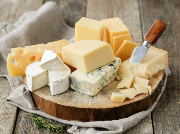 Љубителите на сирење живеат подолго